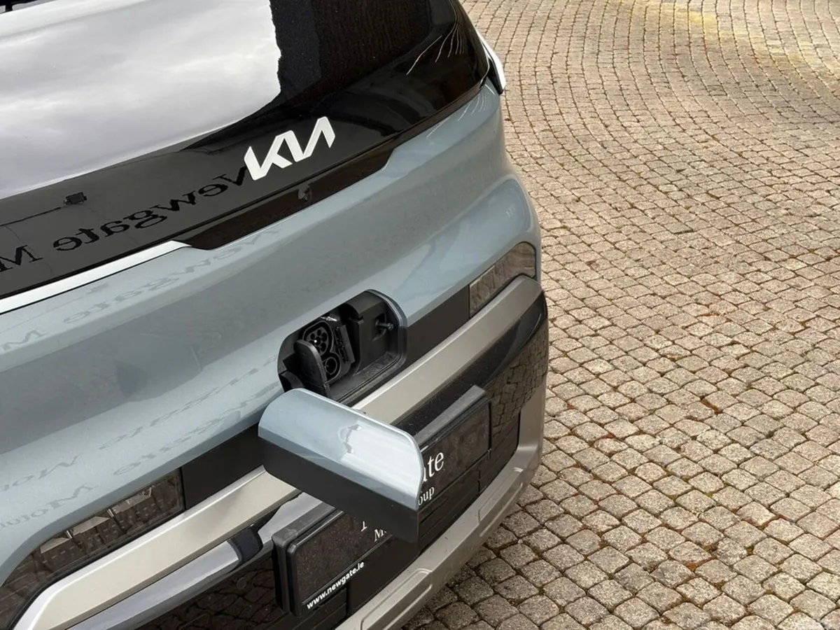 Kia PV5 Van, Electric, 2027, Blue