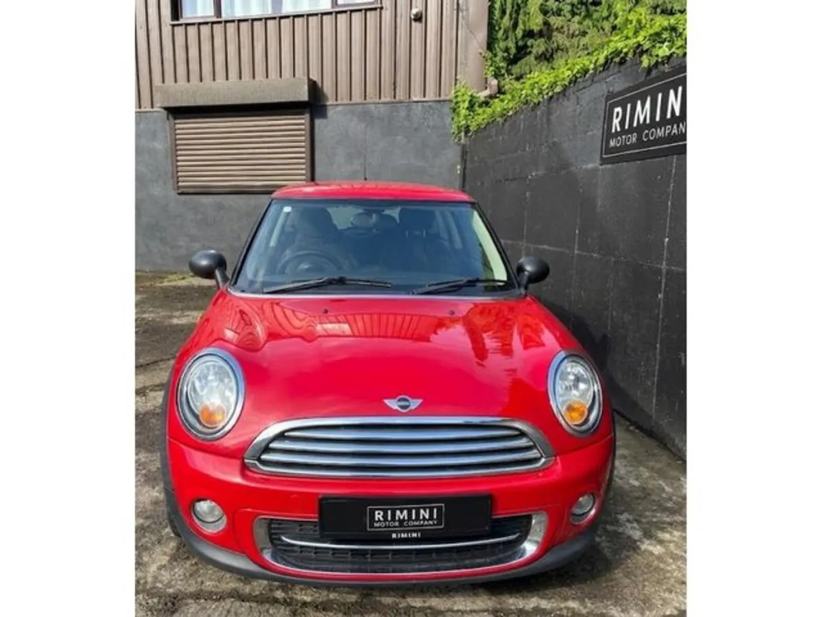Mini Cooper Hatchback, Petrol, 2012, Red