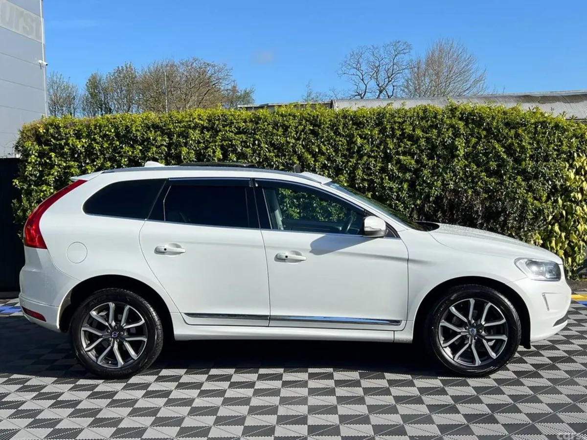 Volvo XC60 SUV, Diesel, 2017, White