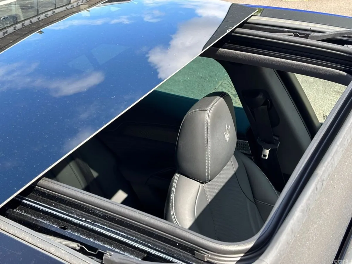 Maserati Other Estate, Electric, 2024, Blue