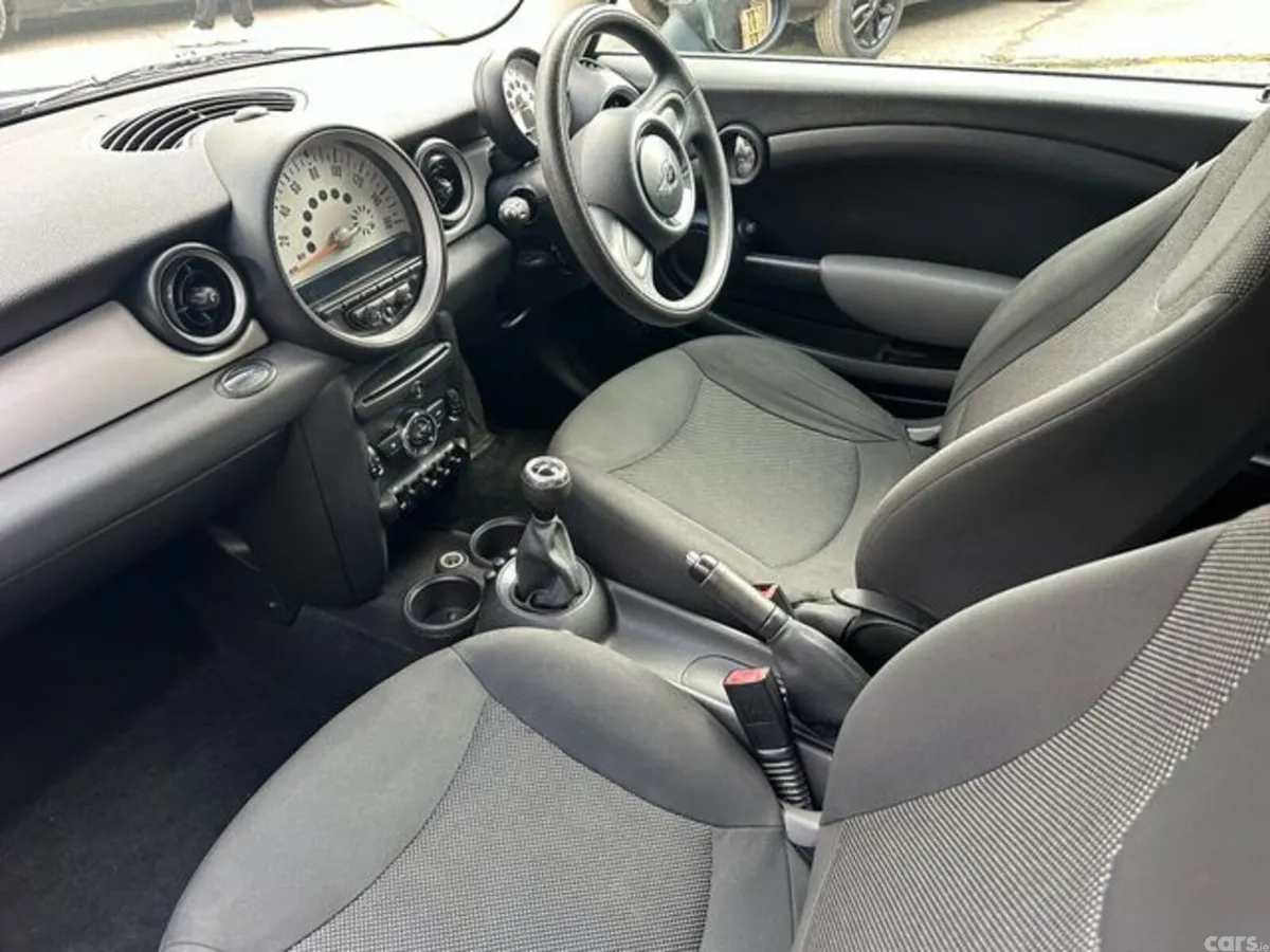 Mini One Hatchback, Petrol, 2011, Blue