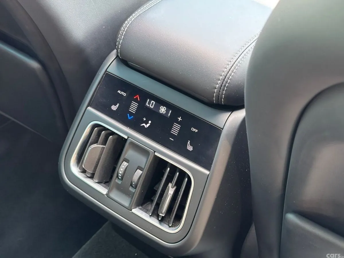 Maserati Other Estate, Electric, 2024, Blue