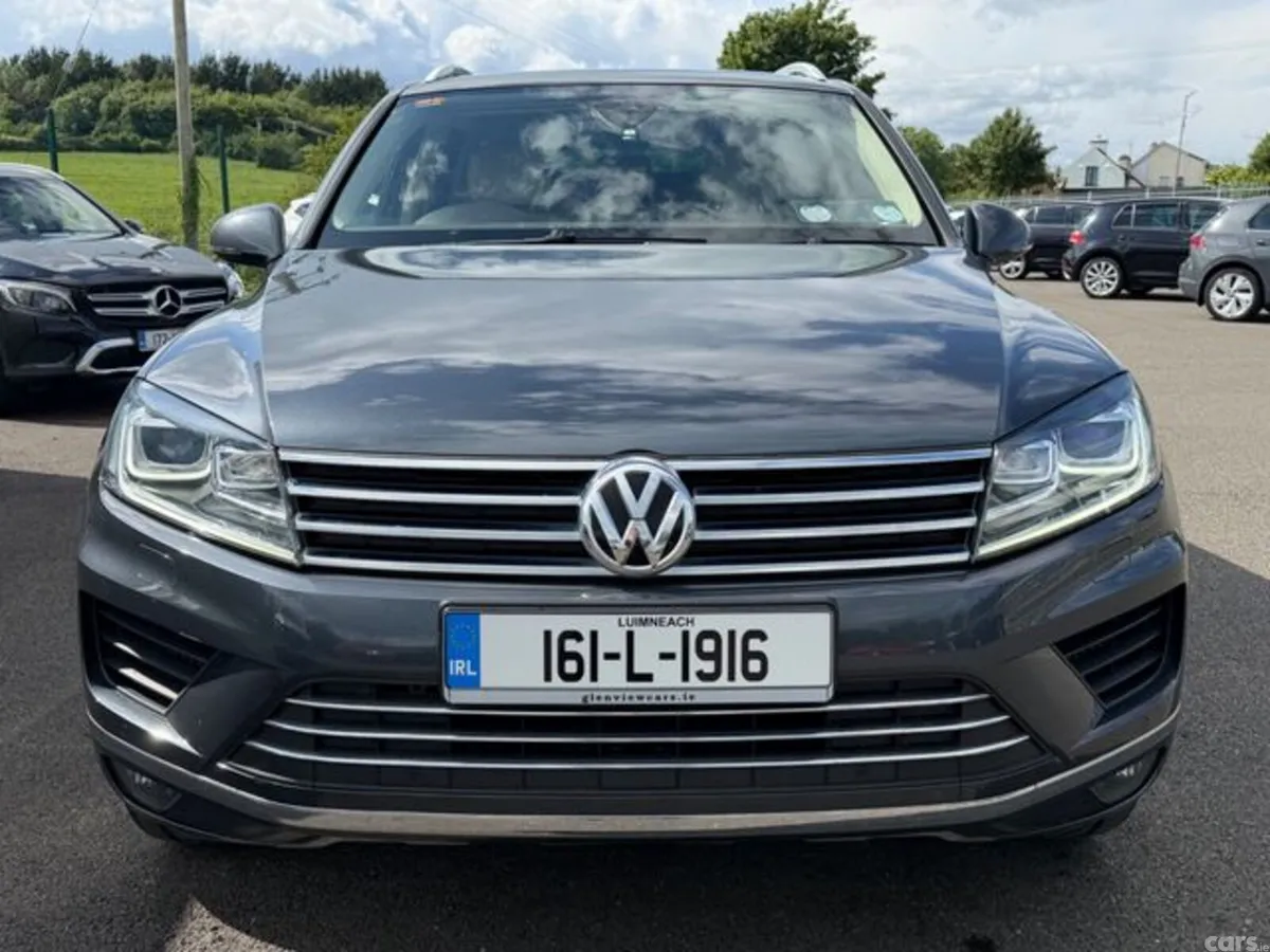 Volkswagen Touareg SUV, Diesel, 2016, Grey