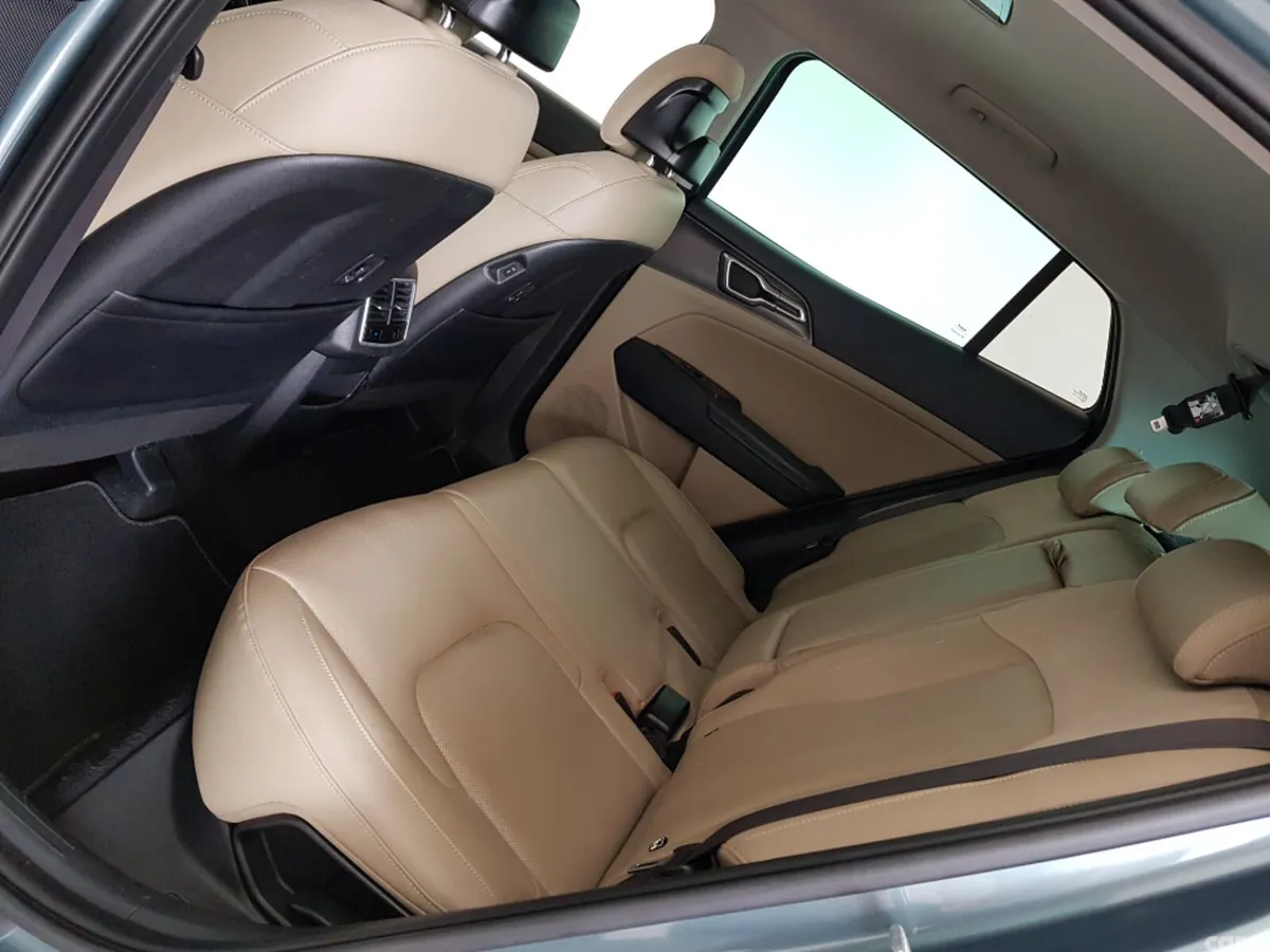 Kia Sportage MPV, Diesel, 2022, Grey