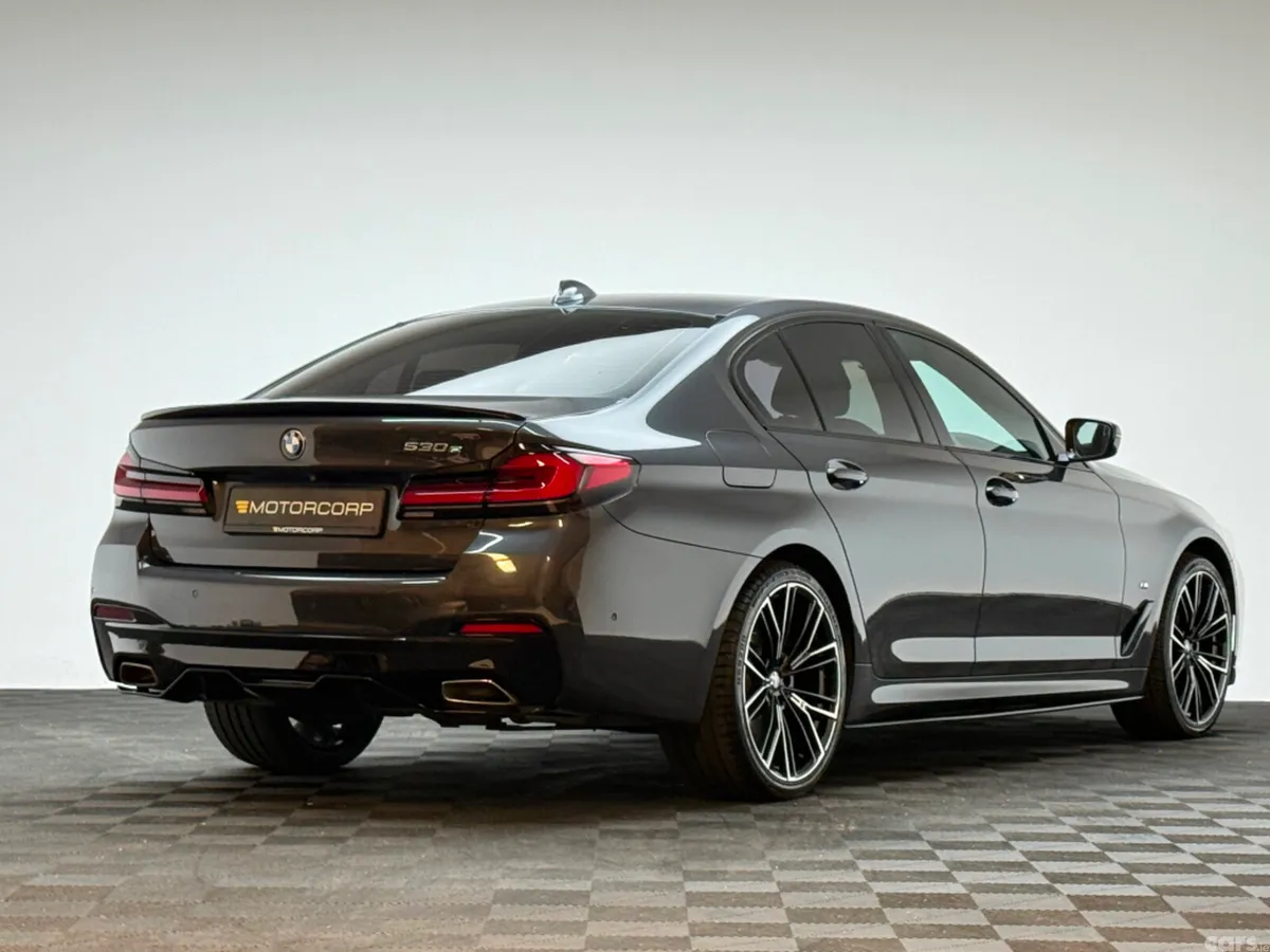 BMW 5-Series Saloon, Petrol Plug-in Hybrid, 2021, Grey