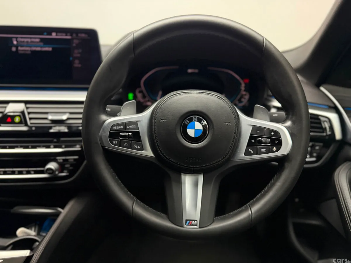 BMW 5-Series Saloon, Petrol Plug-in Hybrid, 2021, Grey