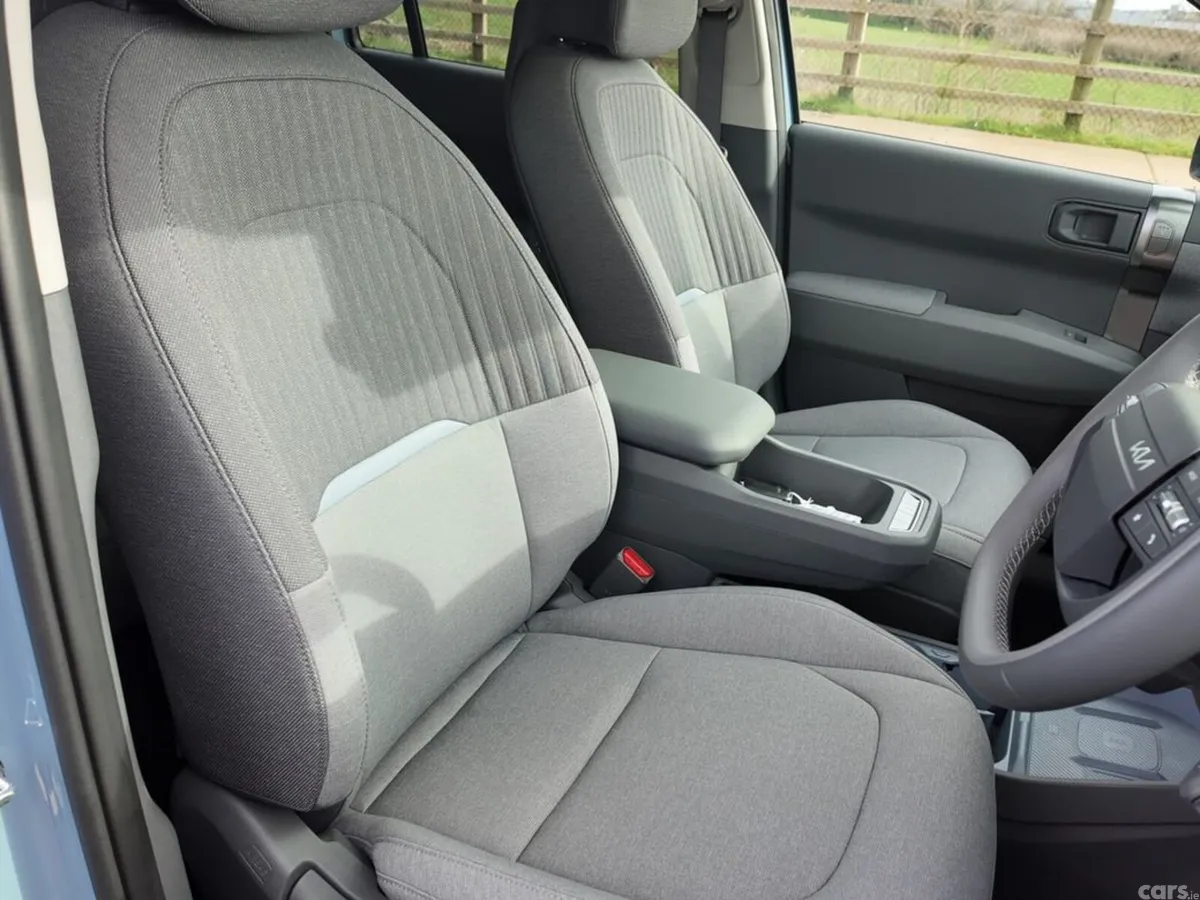 Kia EV3 SUV, Electric, 2027, Blue