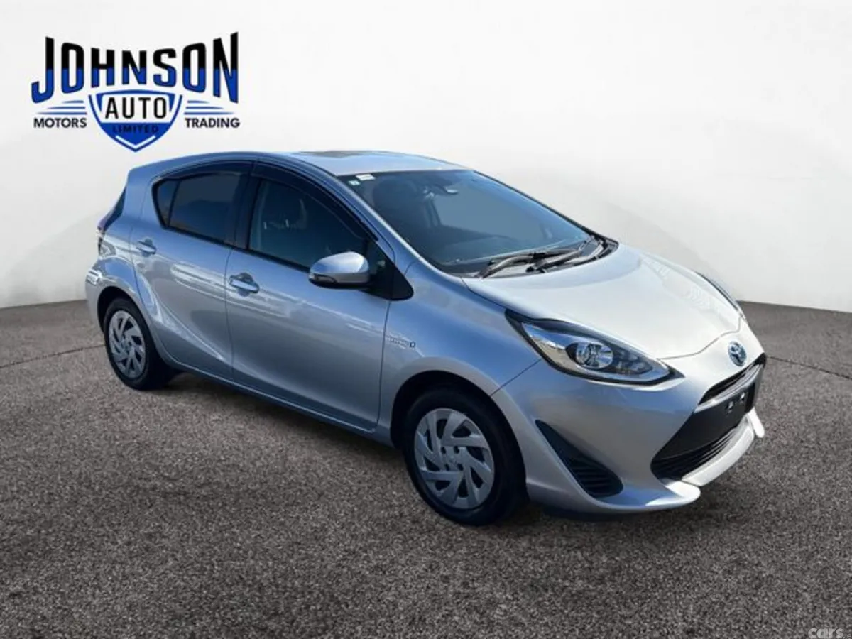 Toyota Aqua Hatchback, Petrol, 2018, Silver