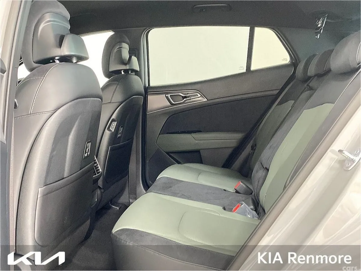 Kia Sportage SUV, Petrol Plug-in Hybrid, 2026, Grey