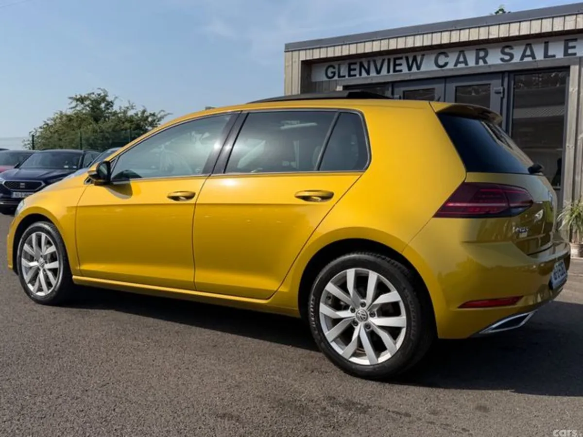 Volkswagen Golf Hatchback, Petrol, 2018, Yellow
