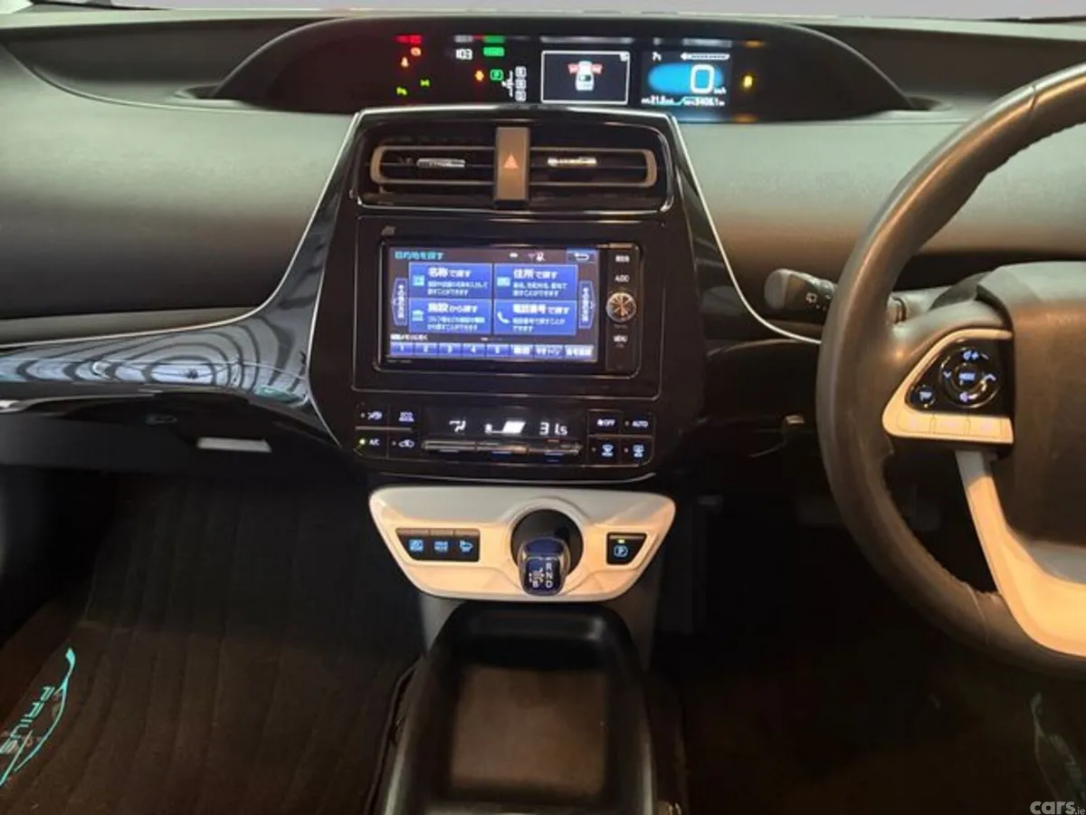 Toyota Prius MPV, Petrol Hybrid, 2016, Silver