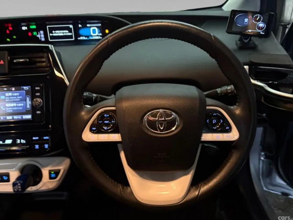 Toyota Prius MPV, Petrol Hybrid, 2016, Silver