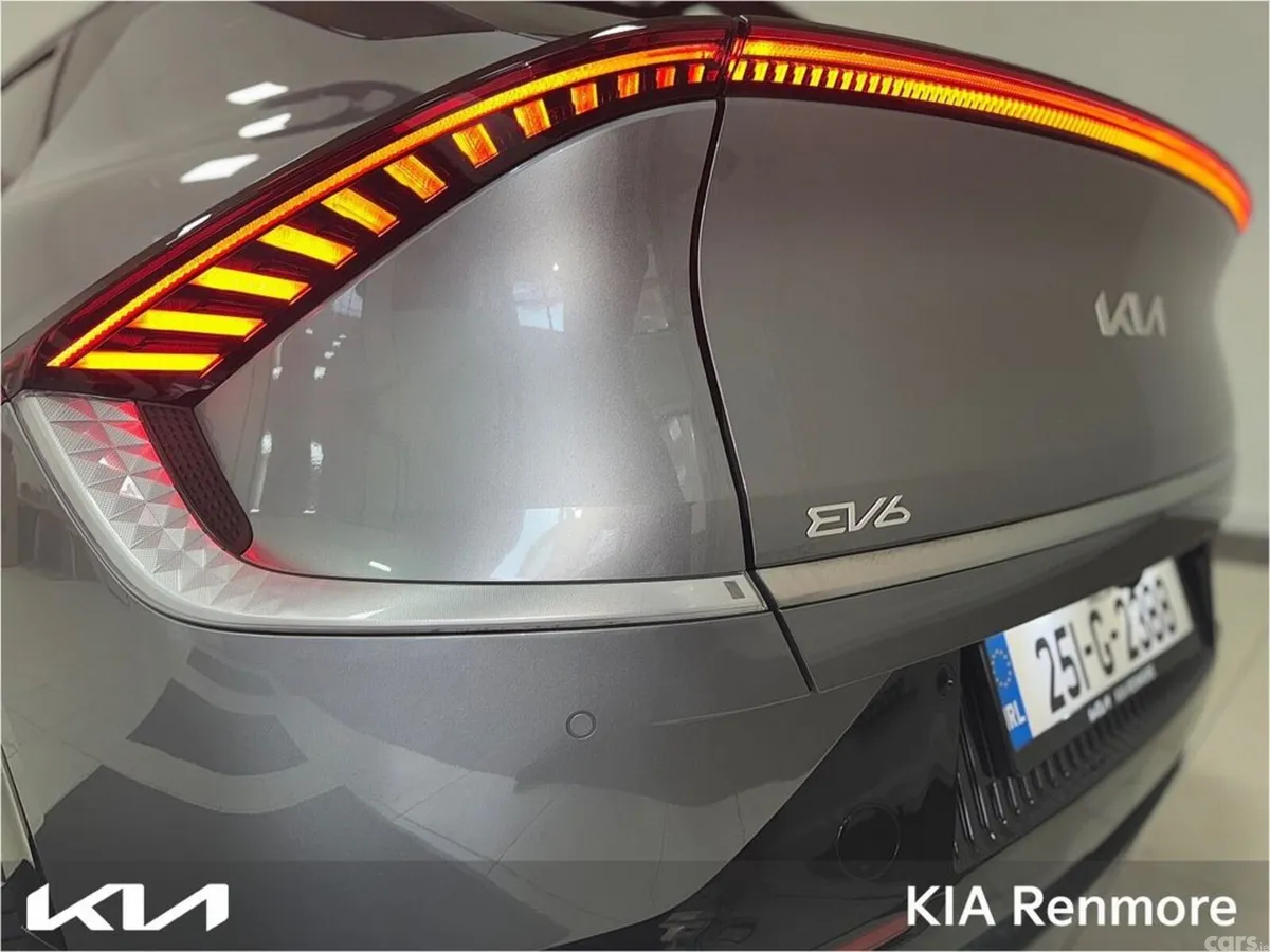 Kia EV6 MPV, Electric, 2025, Grey