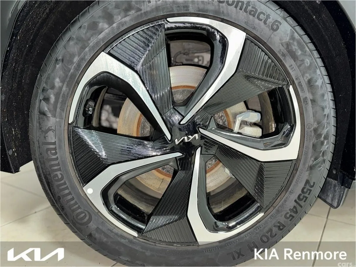 Kia EV6 MPV, Electric, 2025, Grey
