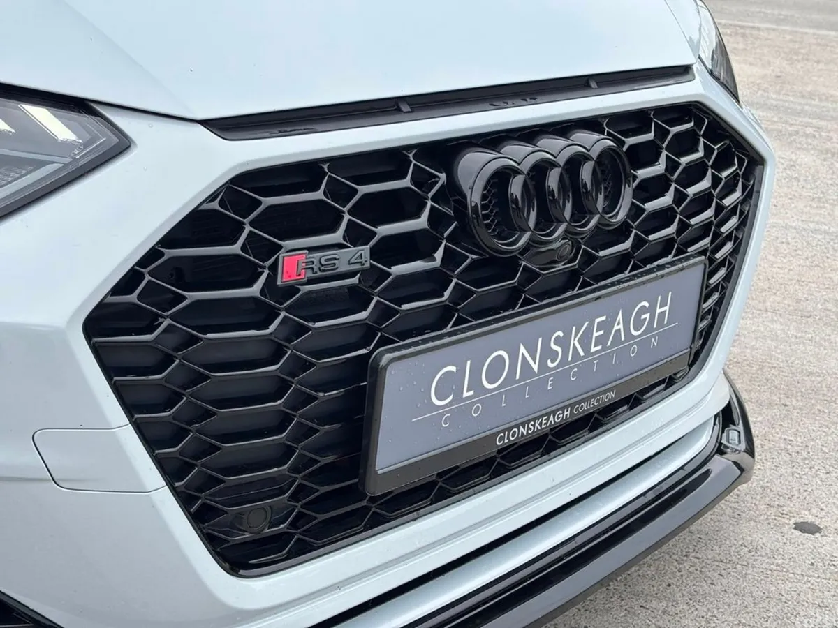 Audi RS4 Estate, Petrol, 2022, Grey