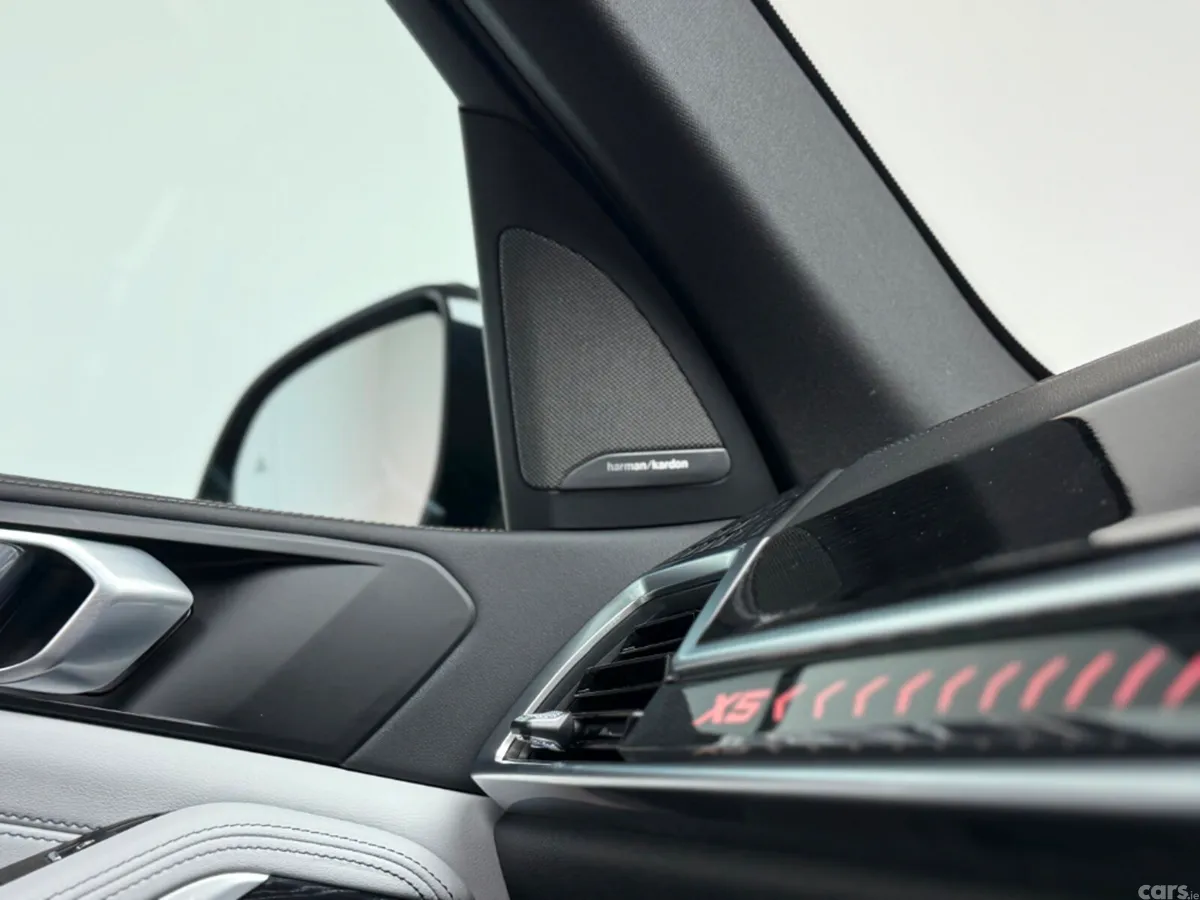 BMW X5 SUV, Petrol Plug-in Hybrid, 2023, Black