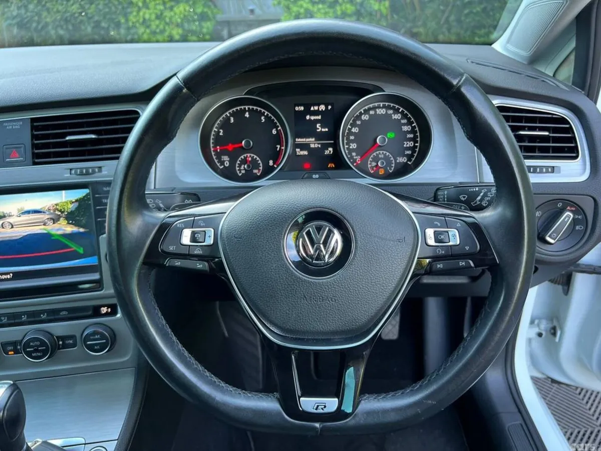 Volkswagen Golf Hatchback, Petrol, 2017, White
