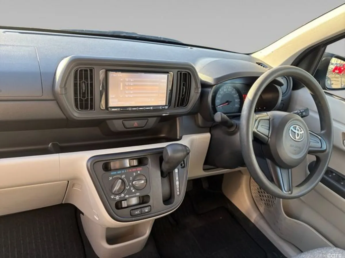 Toyota Passo Hatchback, Petrol, 2020, Silver