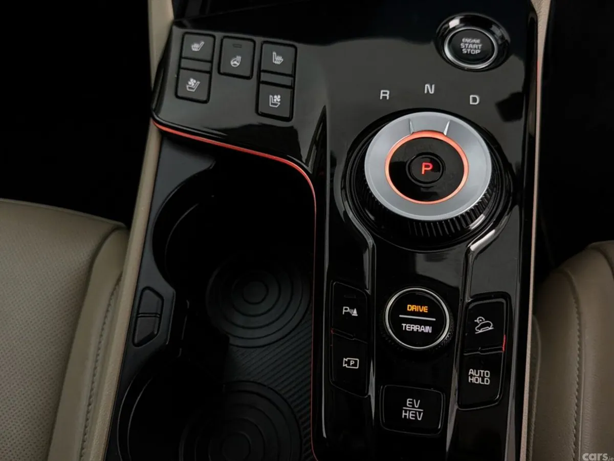Kia Sportage SUV, Petrol Plug-in Hybrid, 2023, Grey