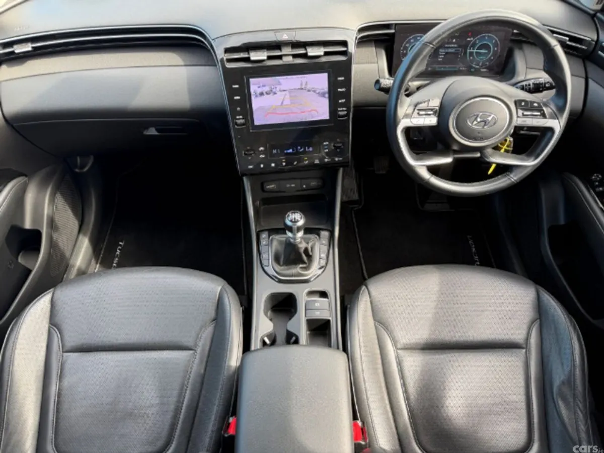 Hyundai Tucson MPV, Diesel, 2022, Brown