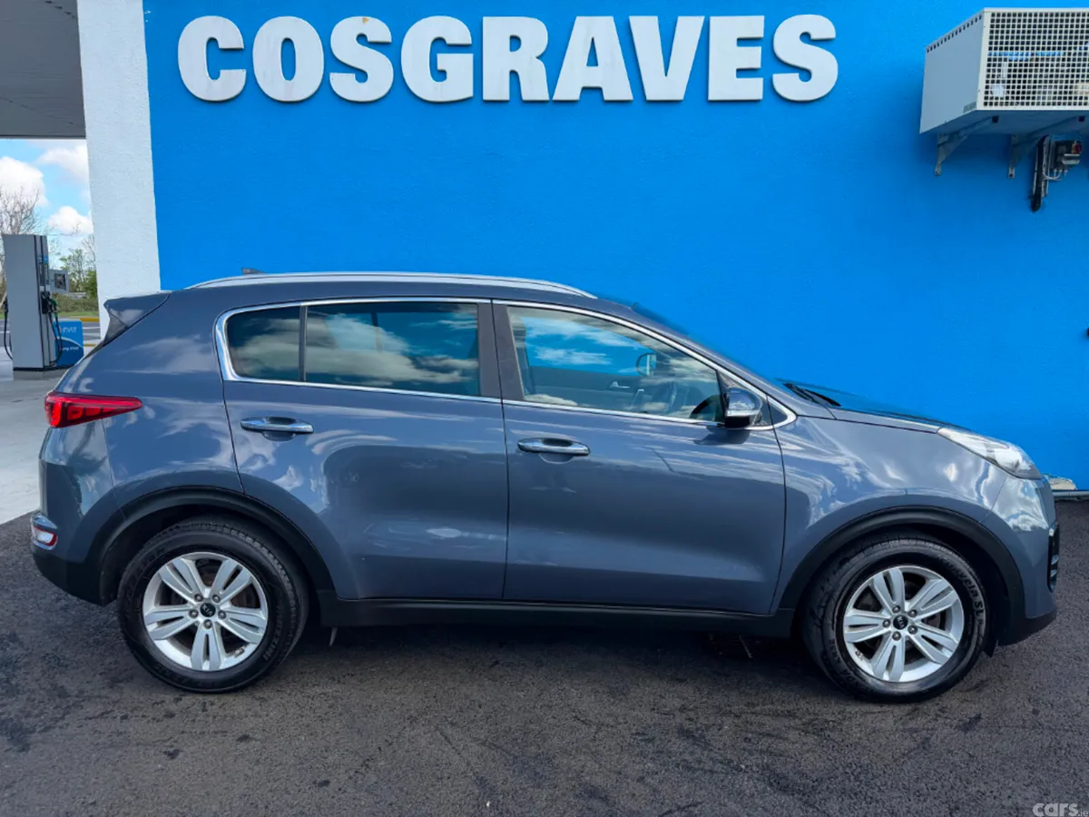 Kia Sportage MPV, Diesel, 2018, Blue