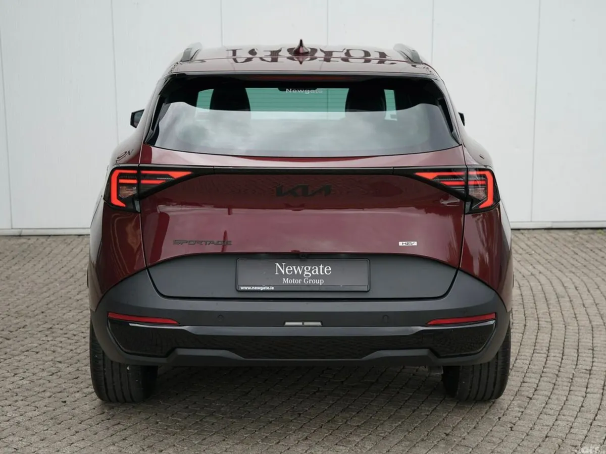 Kia Sportage SUV, Petrol Hybrid, 2027, Red