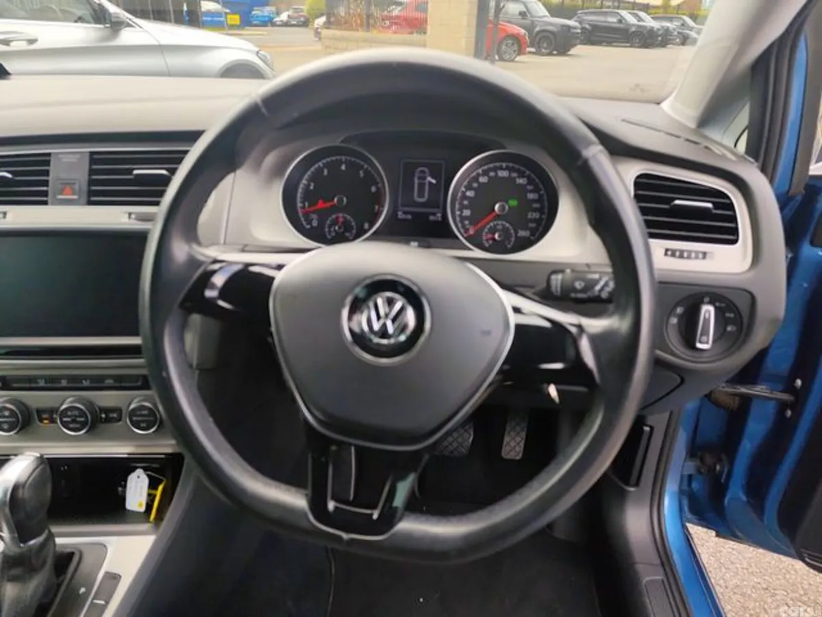 Volkswagen Golf Estate, Petrol, 2015, Blue