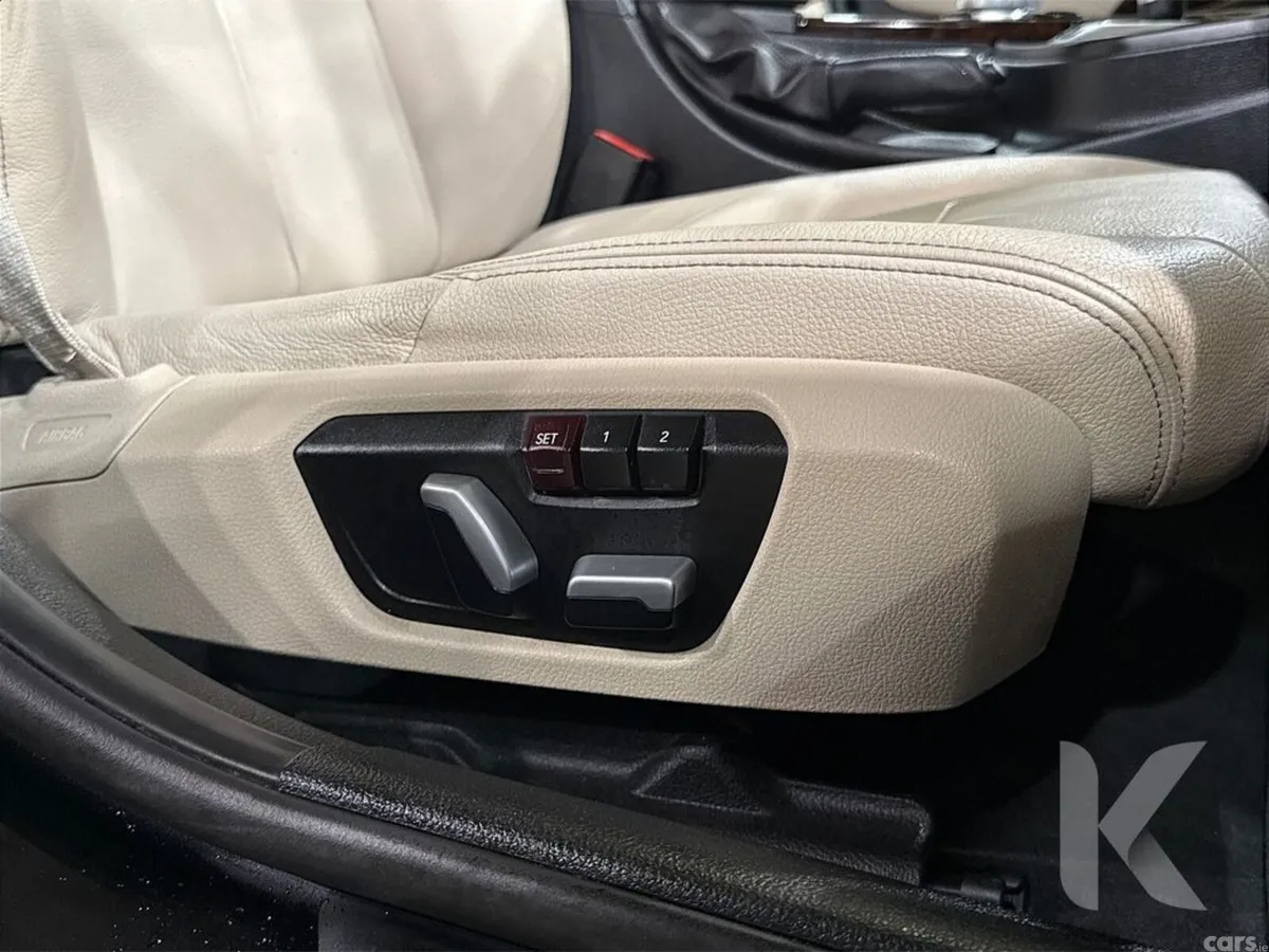 BMW 3-Series Saloon, Petrol Plug-in Hybrid, 2016, Black