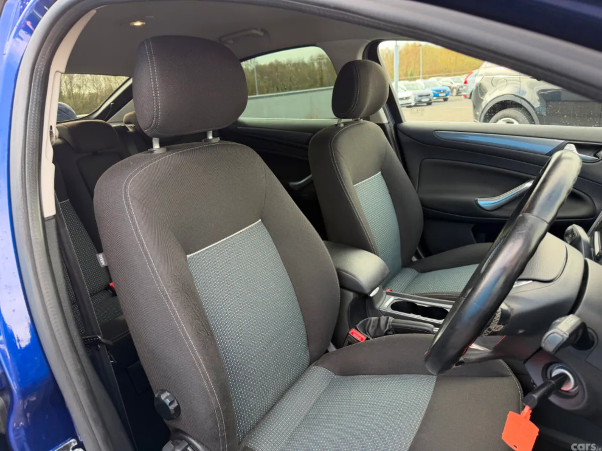 Ford Mondeo Hatchback, Diesel, 2015, Blue
