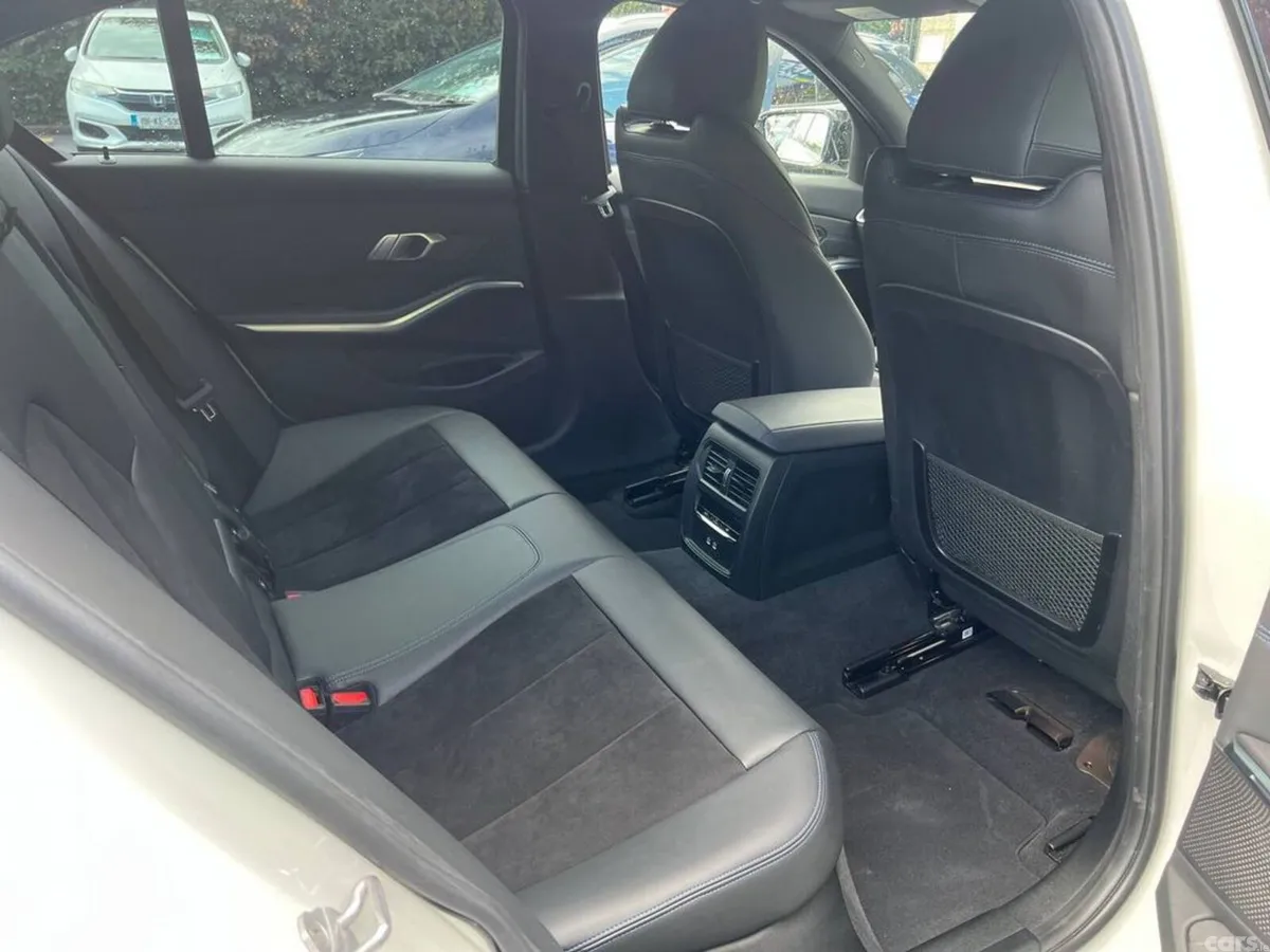 BMW 3-Series Saloon, Petrol Plug-in Hybrid, 2020, White