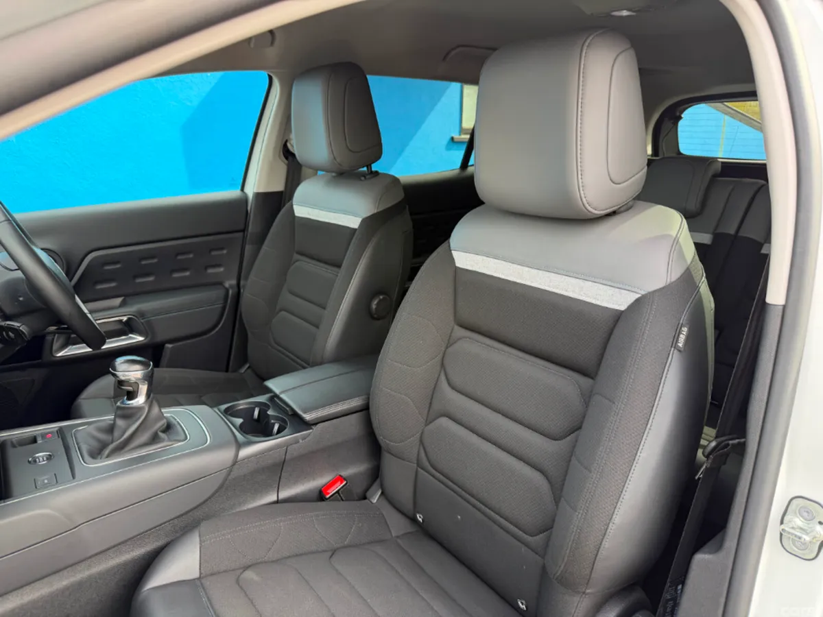 Citroen C5 Aircross MPV, Diesel, 2022, White