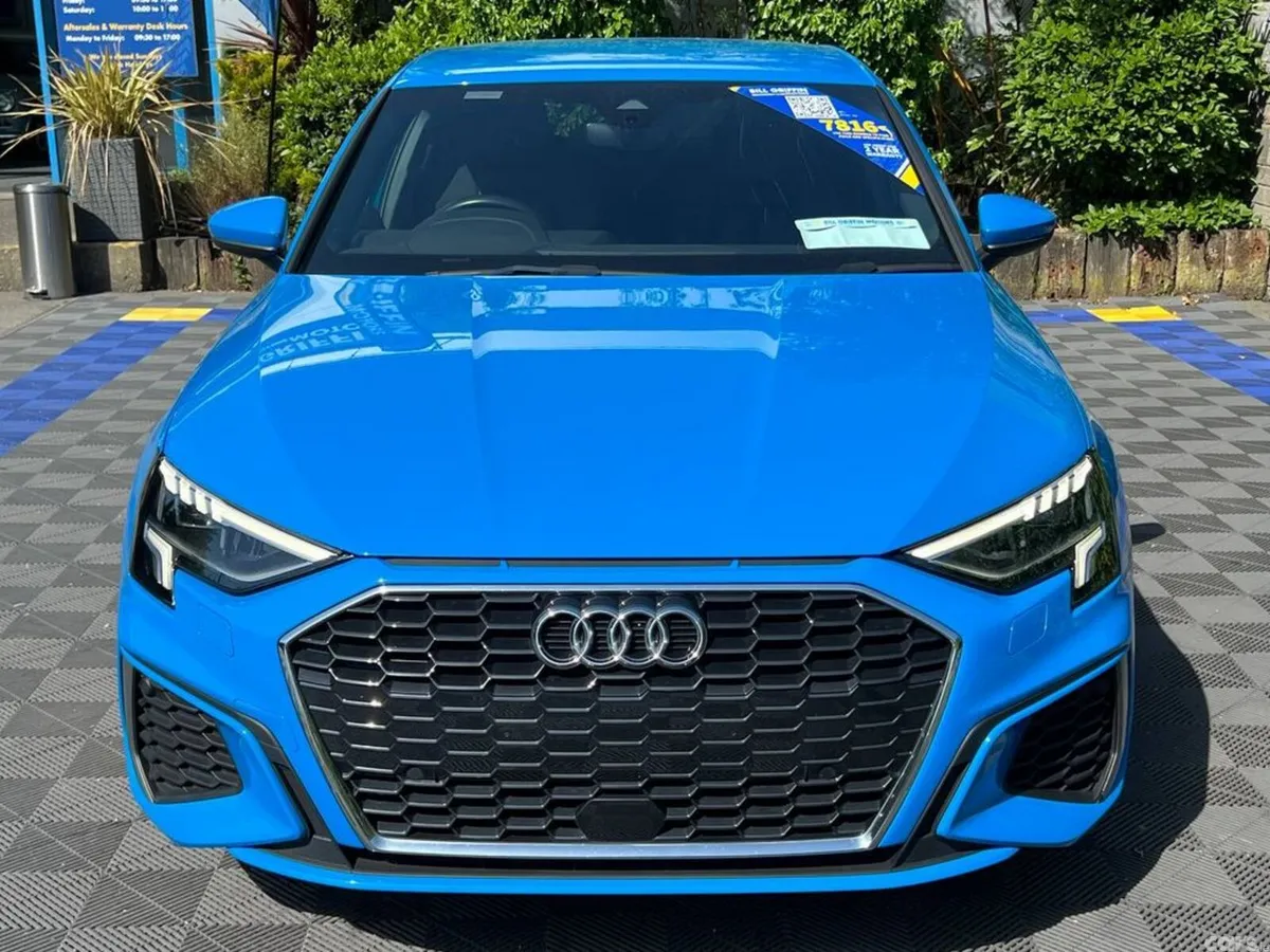 Audi A3 Hatchback, Petrol Plug-in Hybrid, 2023, Blue
