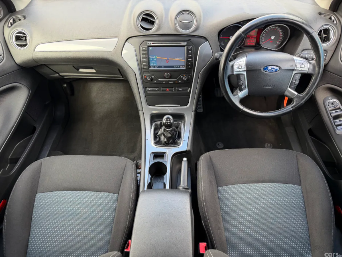 Ford Mondeo Hatchback, Diesel, 2015, Blue