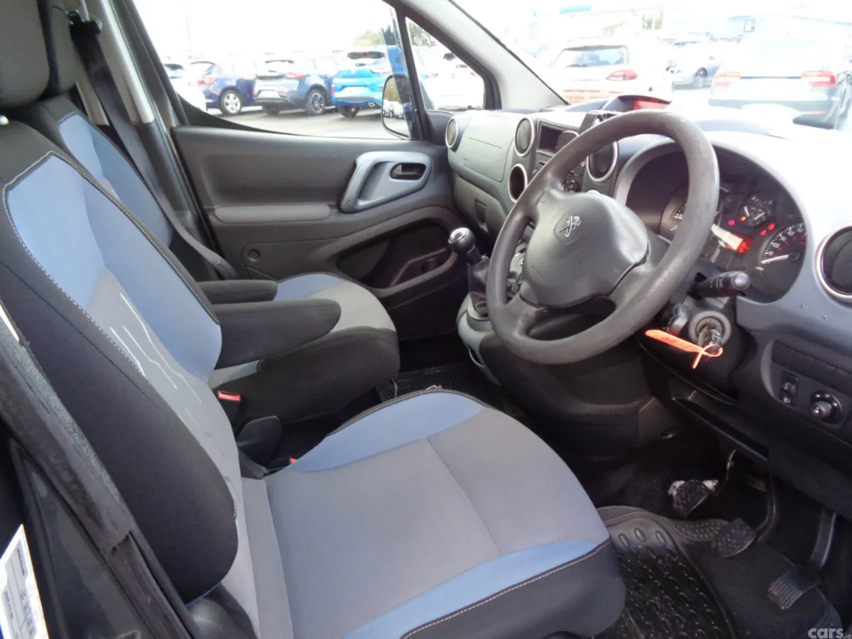 Peugeot Partner MPV, Diesel, 2013, Grey