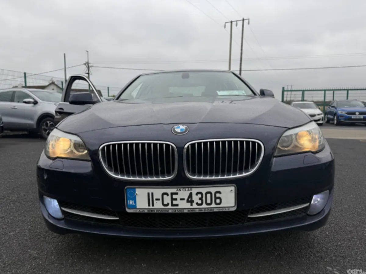 BMW 5-Series Saloon, Diesel, 2011, Blue