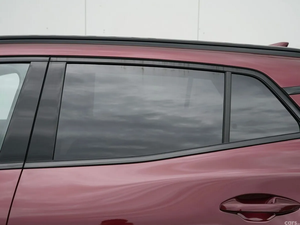 Kia Sportage SUV, Petrol Hybrid, 2027, Red