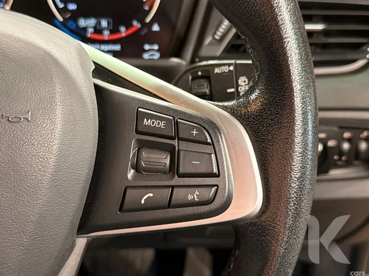 BMW 2-Series MPV, Petrol, 2018, Red