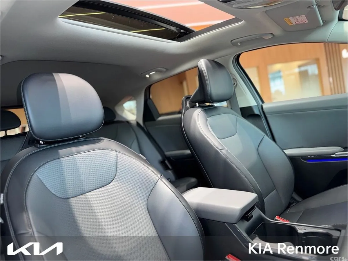 Kia K4 Hatchback, Petrol, 2027, 