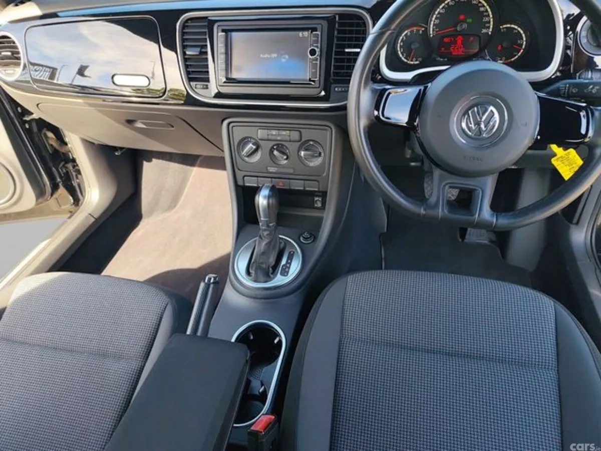 Volkswagen Beetle Hatchback, Petrol, 2014, Black