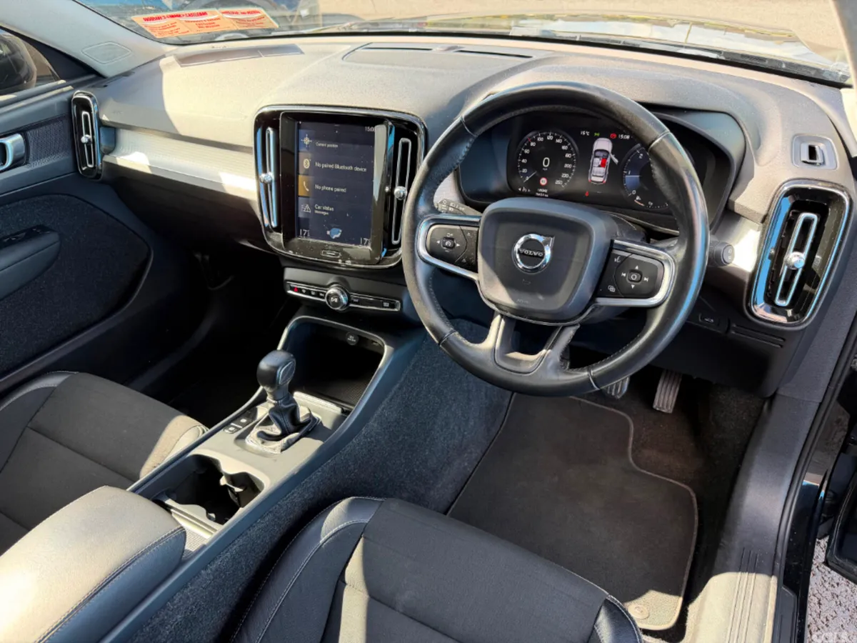 Volvo XC40 Estate, Diesel, 2018, Black