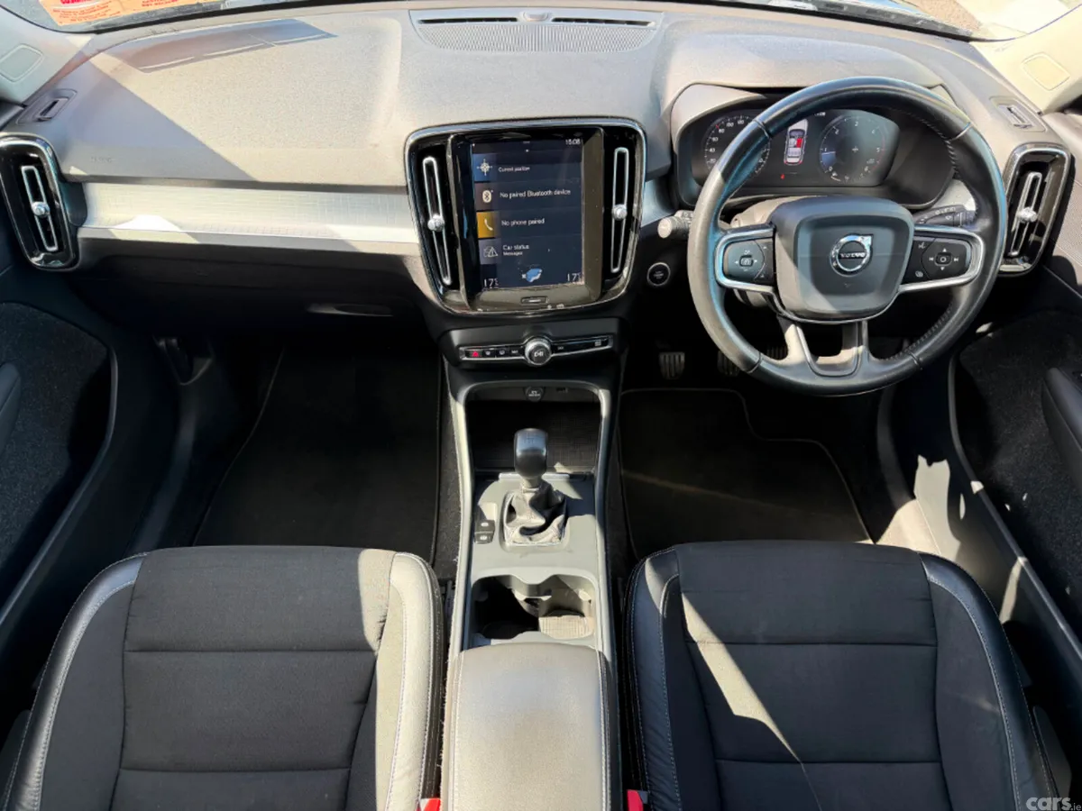 Volvo XC40 Estate, Diesel, 2018, Black