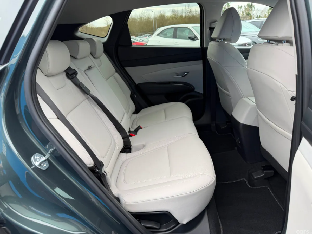 Hyundai Tucson MPV, Diesel, 2025, Green