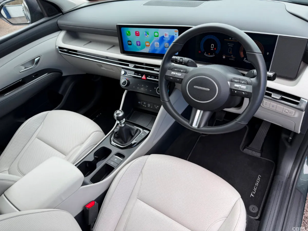 Hyundai Tucson MPV, Diesel, 2025, Green