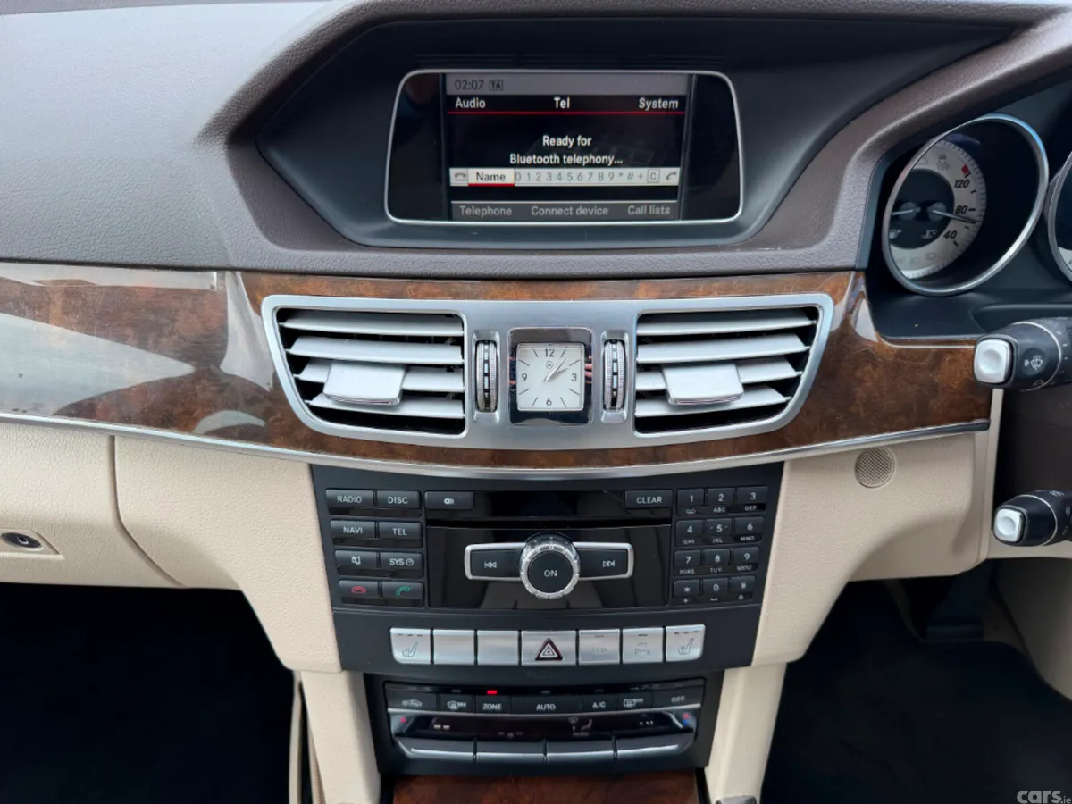 Mercedes-Benz E-Class Saloon, Diesel, 2015, Red