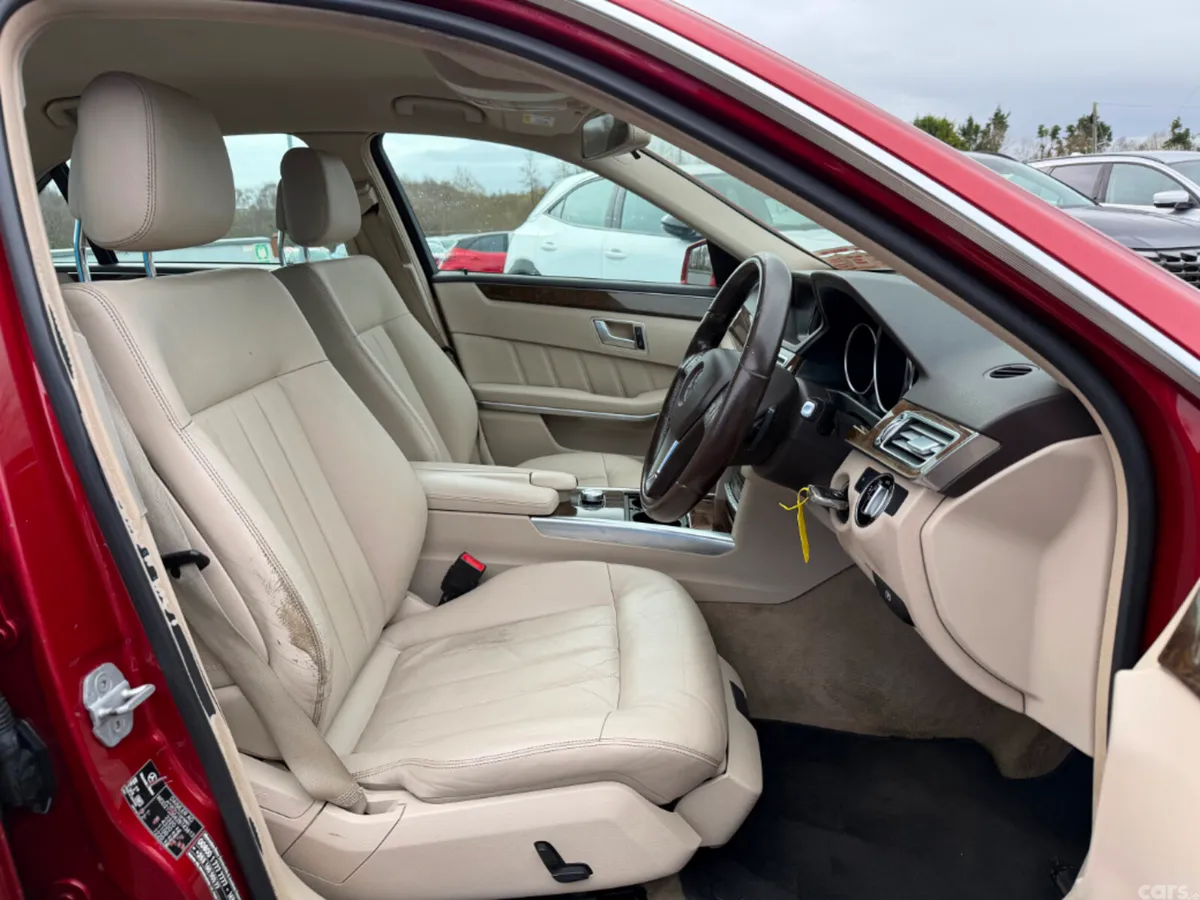 Mercedes-Benz E-Class Saloon, Diesel, 2015, Red
