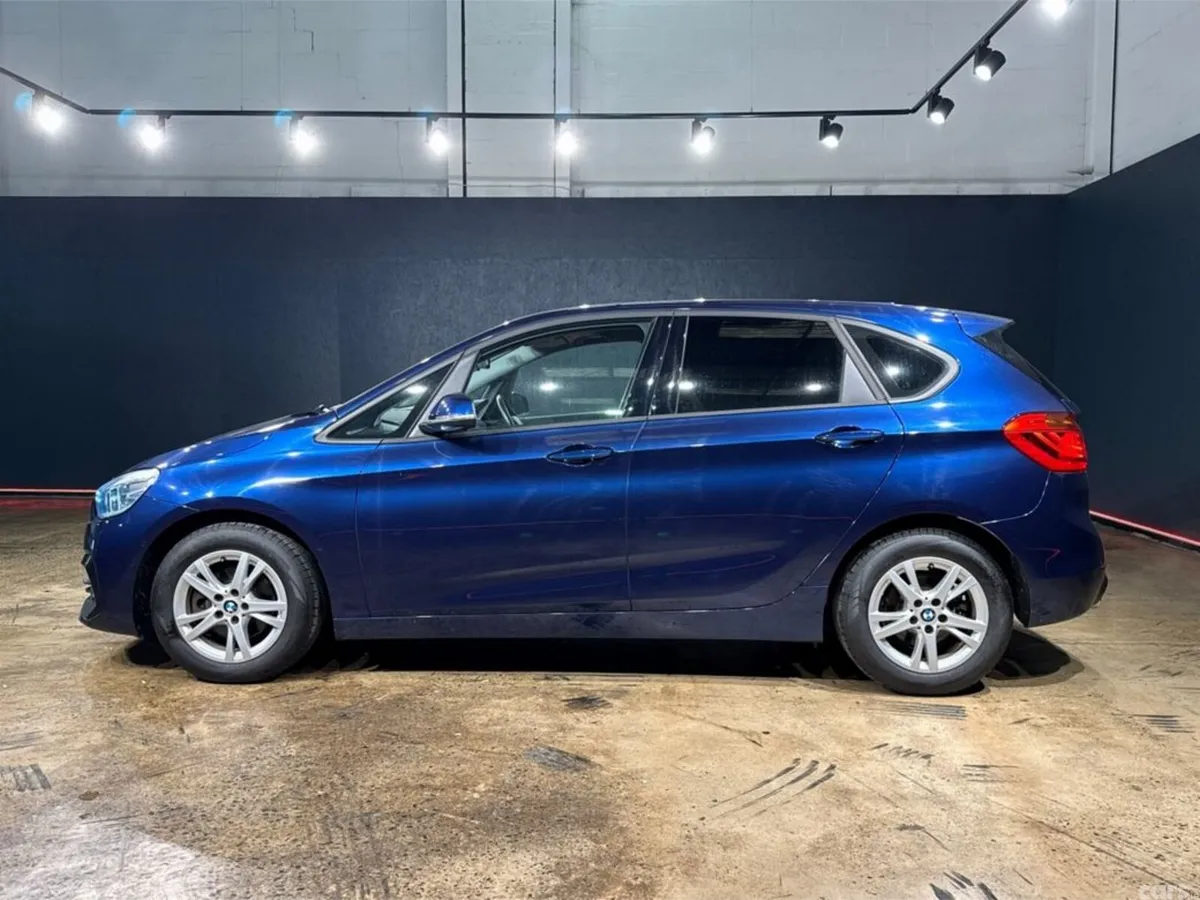 BMW 2-Series MPV, Petrol, 2019, Blue