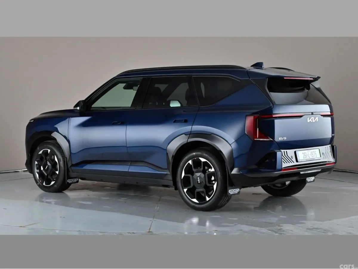 Kia EV5 SUV, Electric, 2026, Blue