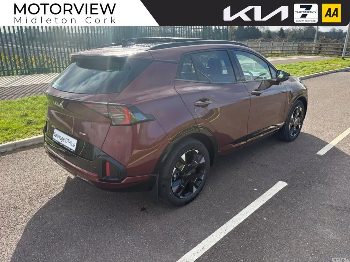 Kia Sportage SUV, Petrol, 2027, Red