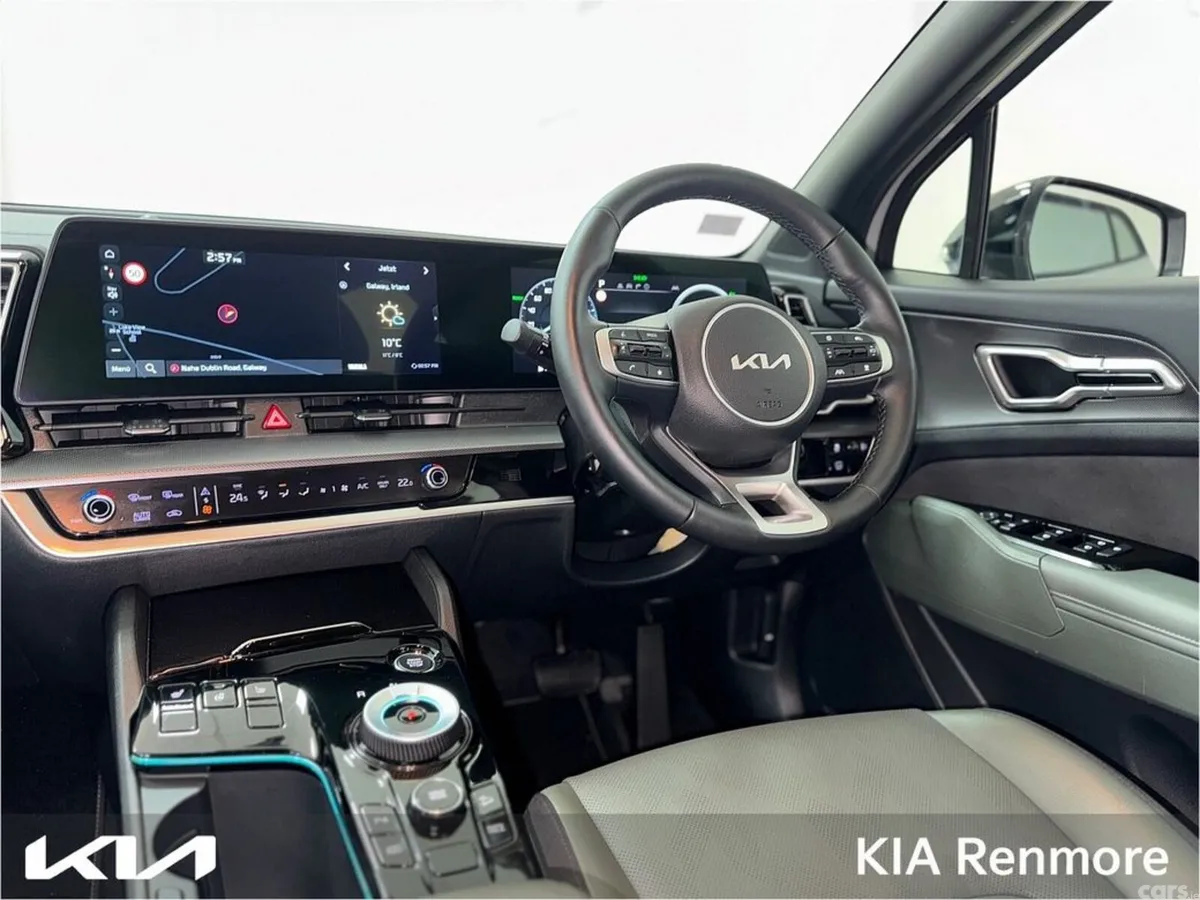 Kia Sportage MPV, Petrol Hybrid, 2025, Grey