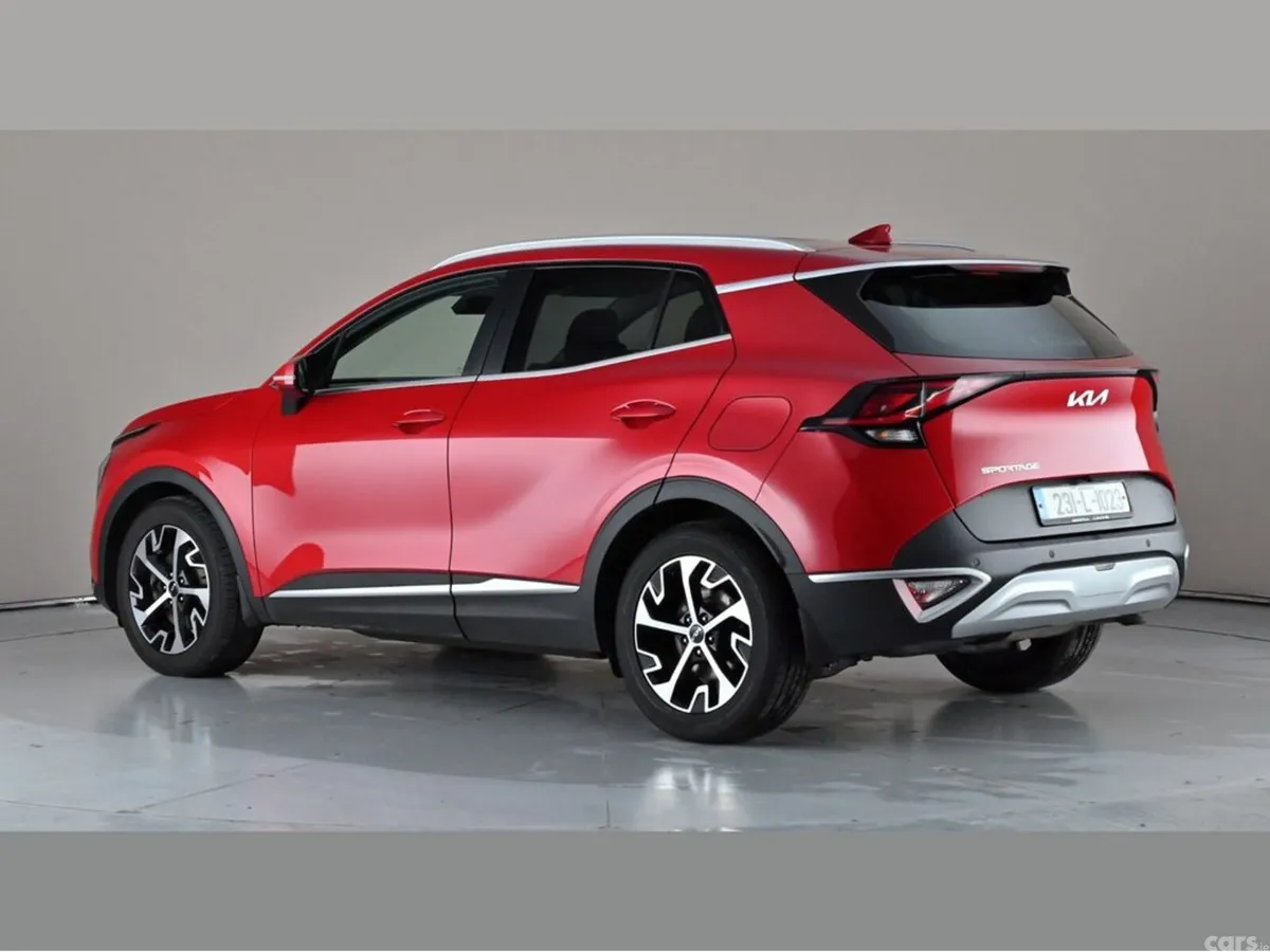 Kia Sportage SUV, Diesel Hybrid, 2023, Red
